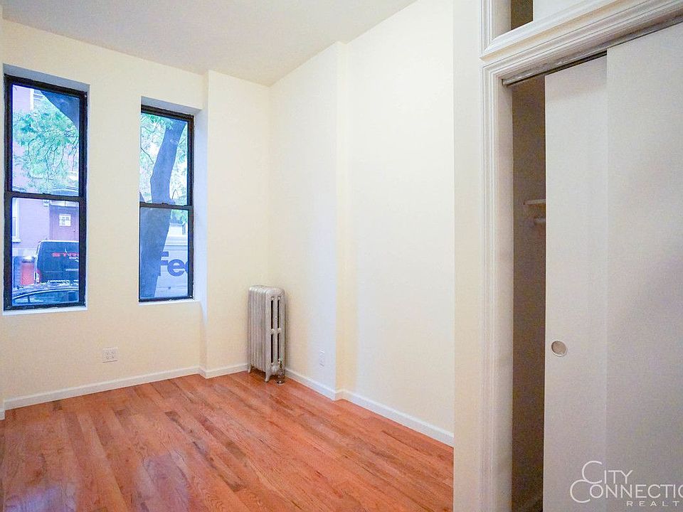 1st image of 215 E 5th St APT 2