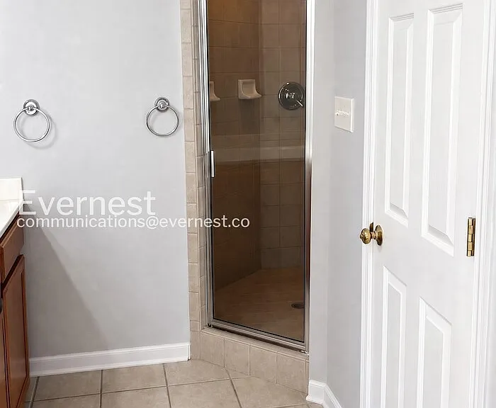 13901 Riverdowns North Ct — Photo 10