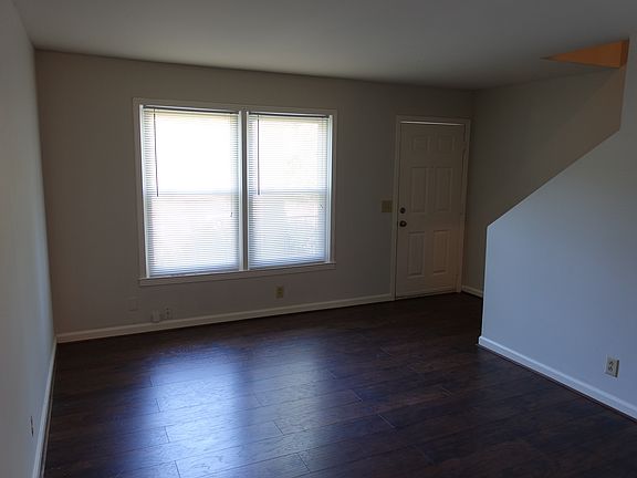 4th image of 713 Holder Dr