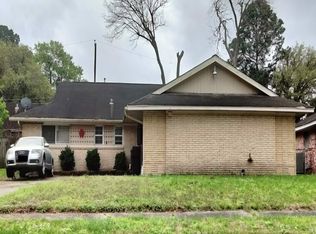 10238 Quiet Valley Ln, Houston, TX 77075