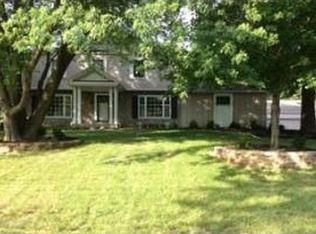 8921 Millstone Dr, Lenexa, KS 66220