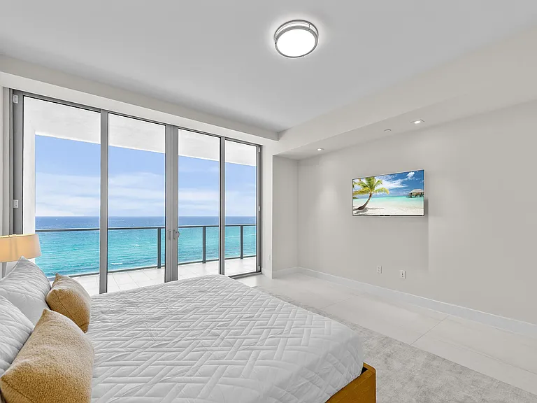 3100 N Ocean Dr #1504H — Photo 32