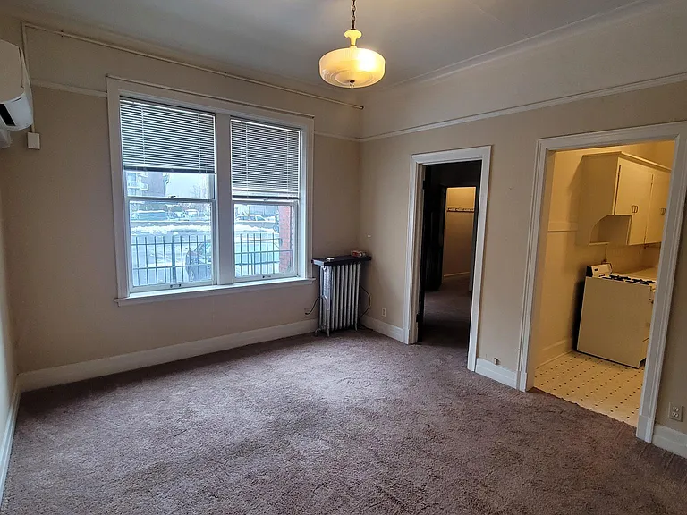 1214 W Sprague Ave #32 — Photo 5