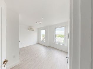 46 Beacon St #301, Boston, MA 02108