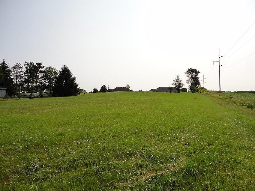 2nd image of 6898 N River Rd
