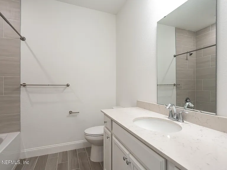 260 Oaklawn Ct — Photo 15