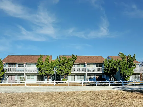 39 Roberts Road Apt 4, Hampstead, NC 28443