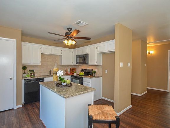4th image of 3915 Mill Rock Cir