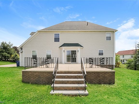 3rd image of 8983 Griswold Cir