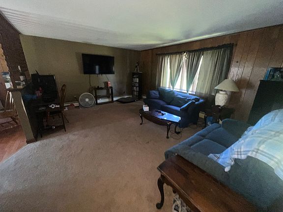 2nd image of 343 Old Bedford Rd