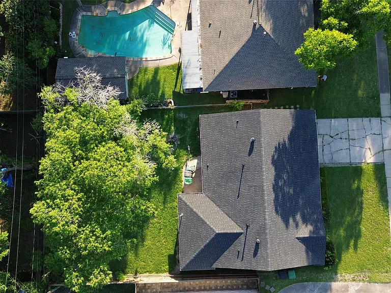7607 Grape St — Photo 38