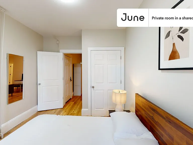1682 Commonwealth Ave #E — Photo 3