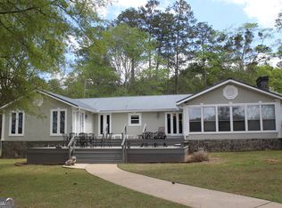 132 Rosebud Ln, Jackson, GA 30233