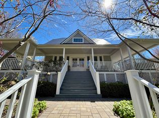 60 King St, Chester, NS B0J1J0