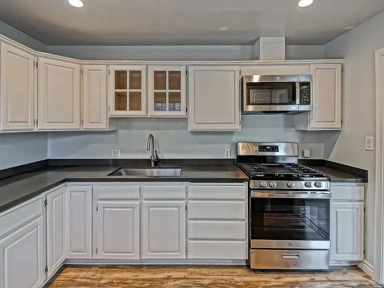 615 N Peck Ave — Photo 16