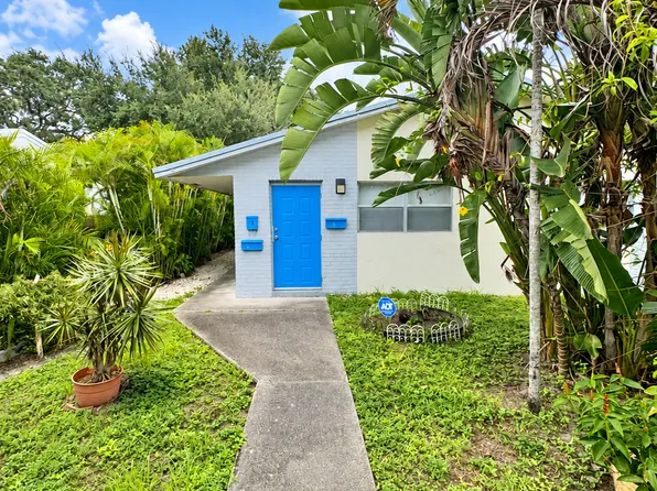 274 SW 9th St APT 2, Dania, FL 33004
