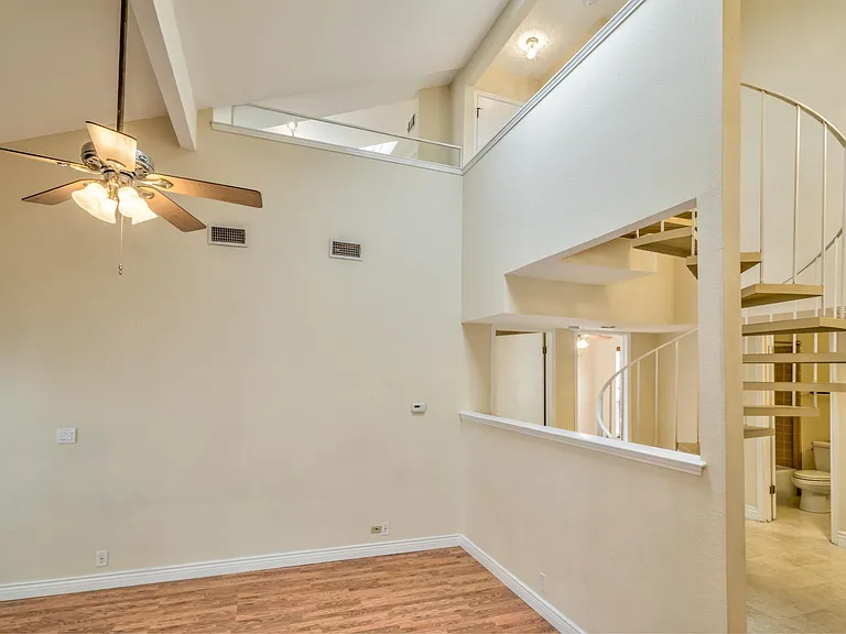 6424 Brookway Dr — Photo 21
