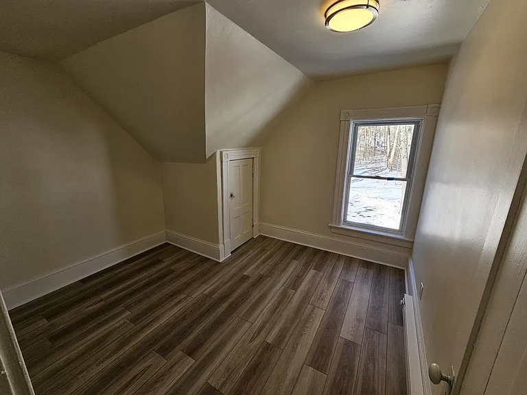 227 Rockingham St #3 — Photo 5