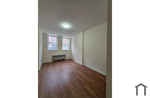 143 School St Photo 1