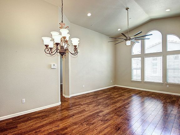 5th image of 2030 Sierra View Cir Unit 1