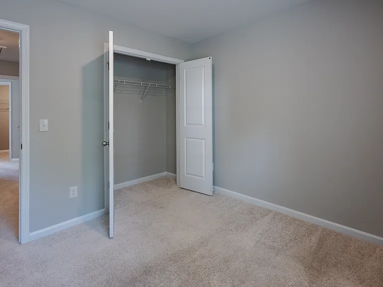236 Spencer Cir — Photo 25