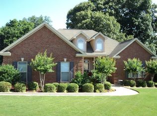 561 Summertime Pkwy, Deatsville, AL 36022