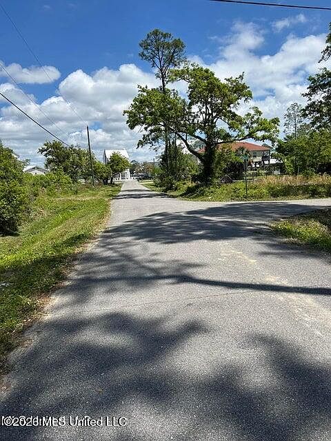 2nd image of Parkview Ln Lot 15