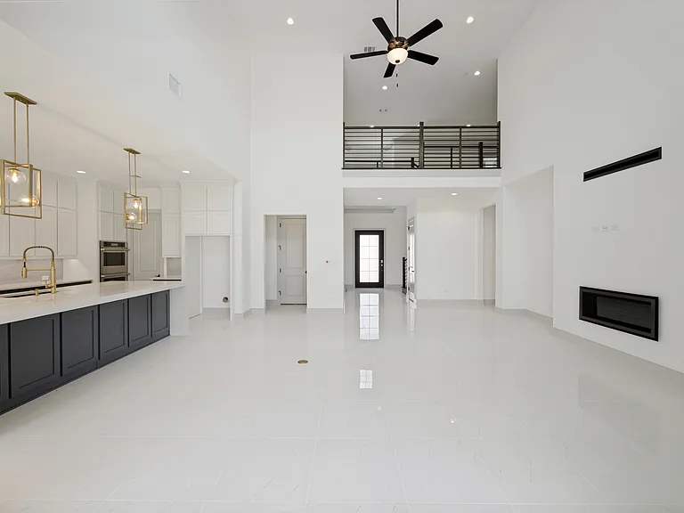 10347 Indigo Bush Ln — Photo 2