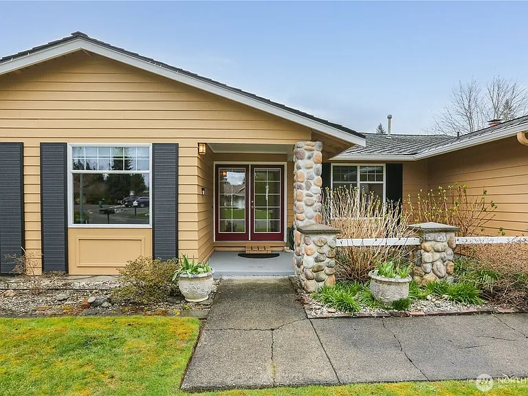14611 SE 167th Pl — Photo 3