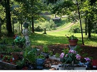 1035 Davis Springs Rd, Bessemer City, NC 28016