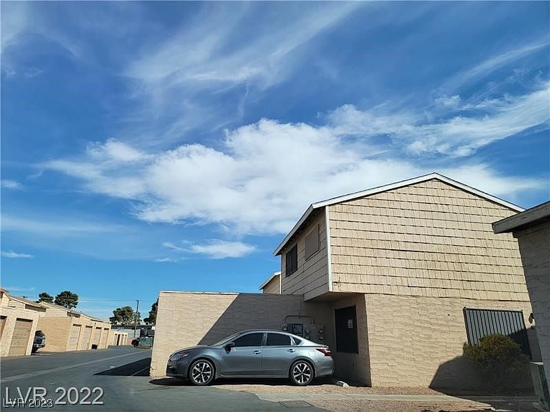 1st image of 5138 Greene Ln APT A