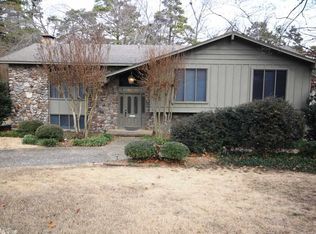 3009 Foxcroft Rd, Little Rock, AR 72227