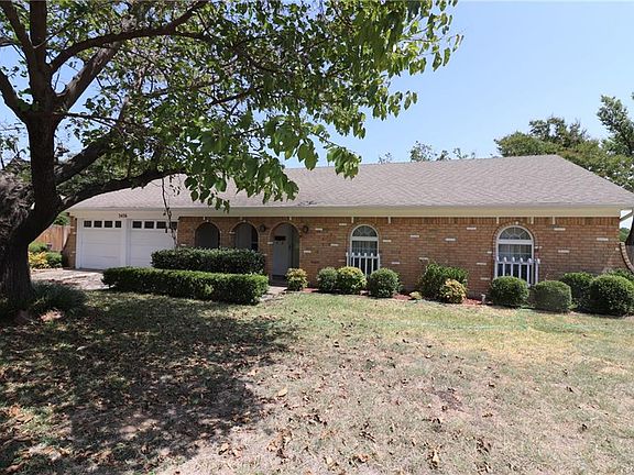 3rd image of 3436 Willowcrest Dr