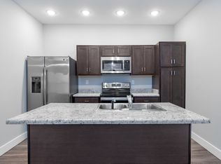 221 Market St #307, Charlestown, IN 47111