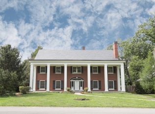 1740 Sulgrave Rd, Louisville, KY 40205