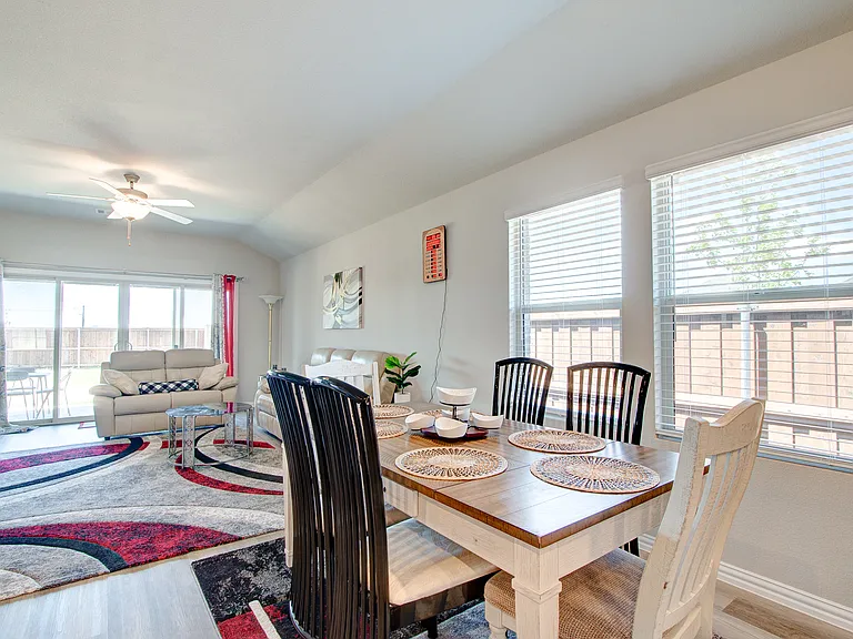 727 Williams Way — Photo 18