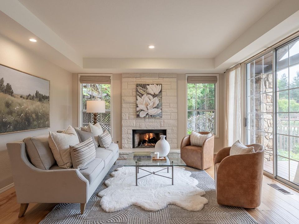 1st image of 9903 Club Place Ln