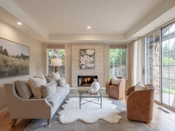 9903 Club Place Ln, Carmel, CA 93923