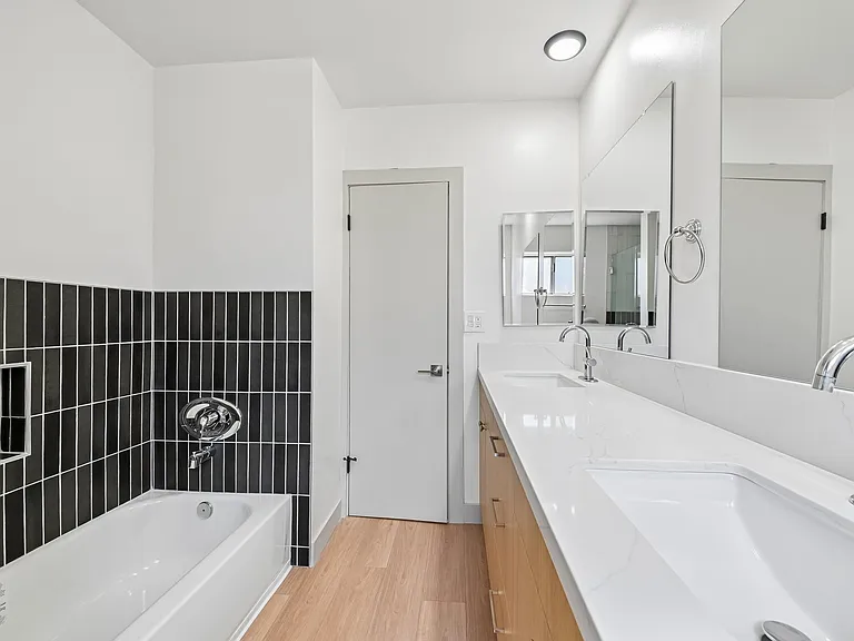 El Dorado - 1342 N. Fuller Avenue — Photo 59