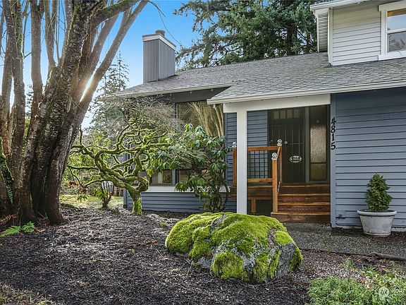 3rd image of 4815 131st Avenue SE