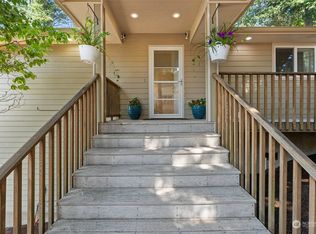 301 SE Canyon Dr, Chehalis, WA 98532