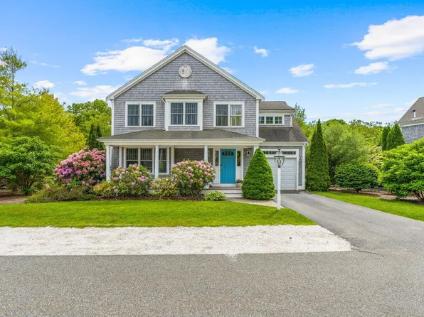 17 Mill Farm Way, East Falmouth, MA 02536