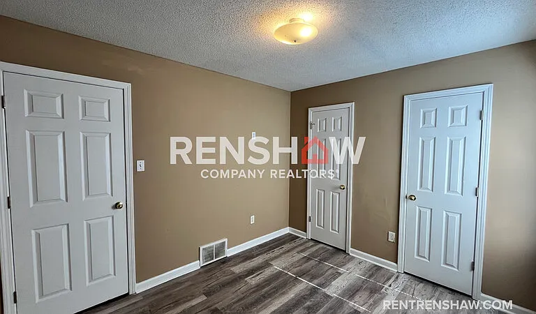 6883 Manslick Rd — Photo 5