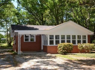 850 Magnolia Rd, Mobile, AL 36606