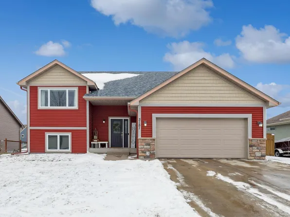 3151 Derby St, River Falls, WI 54022
