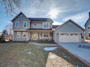 273 Martin Dr, Port Washington, WI 53074