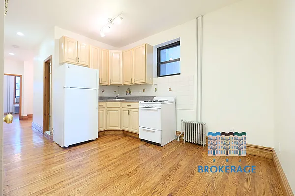 Rented by SBJ Brokerage, LLC | media 30