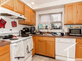 305 Summit Ave #4D, Brighton, MA 02135