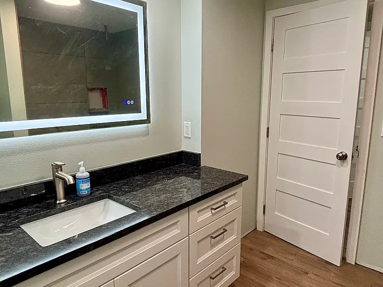 3265 N Interstate Ave #2 — Photo 18