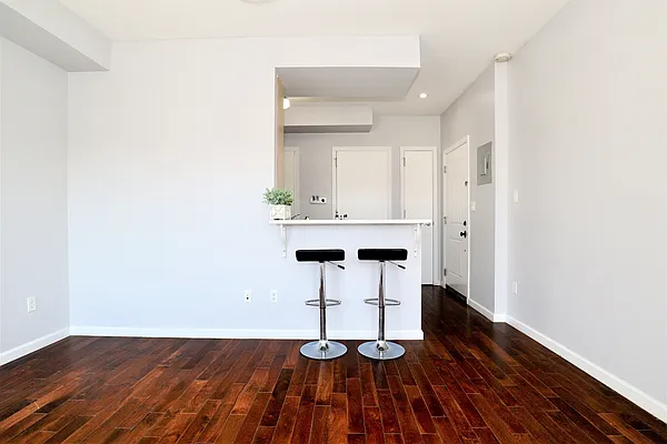 Sold by Corcoran | media 24